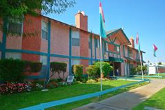 Royal Garden Apartments..Gorgeous Newly Remodeled Apartment Available...Great Location! - Photo 1 of 1