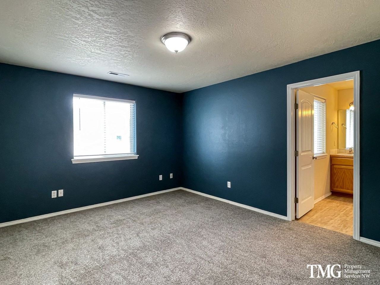 6308 Del Mar Ct - Photo 6 of 17