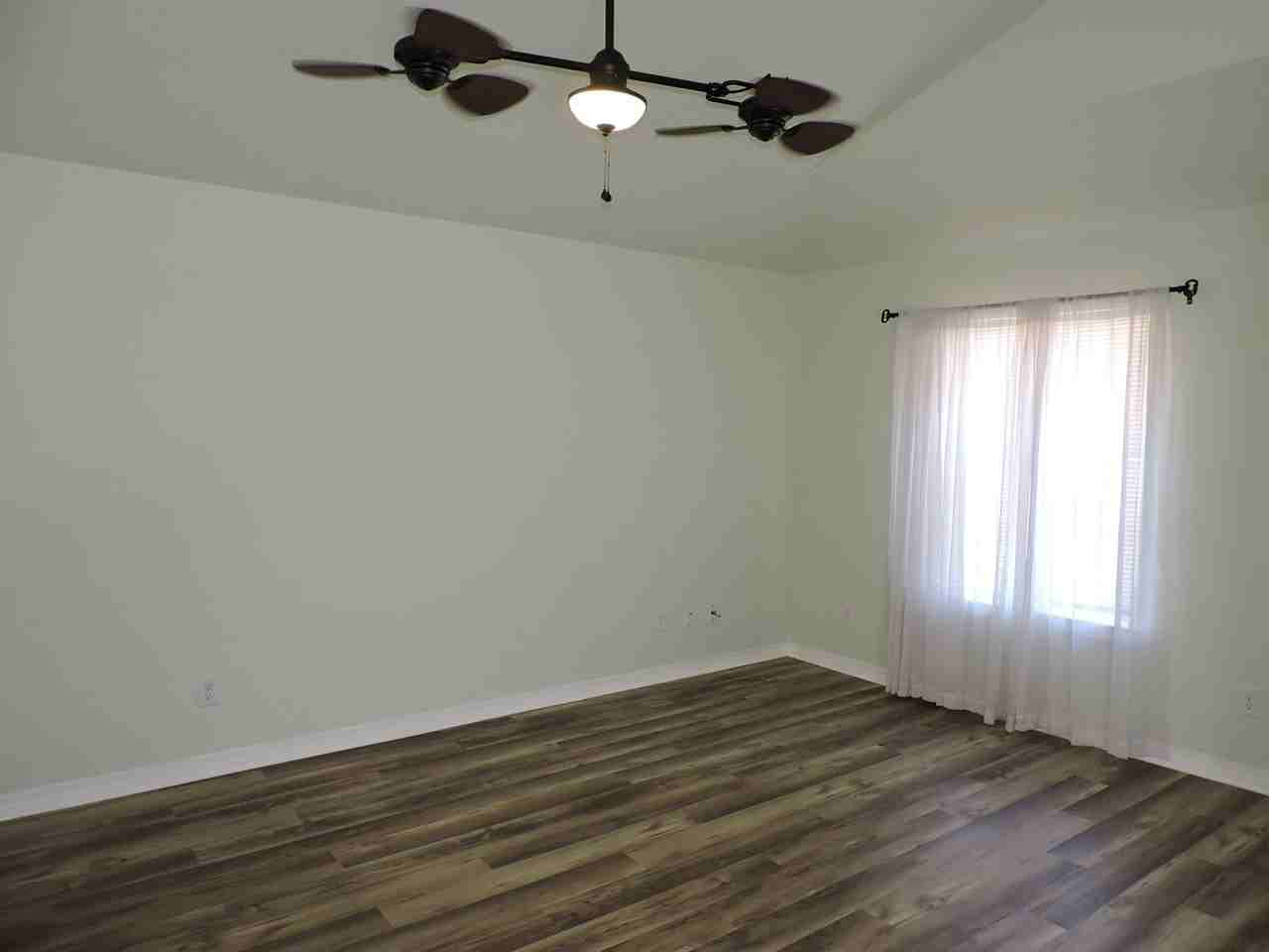 508 E Gonzalez St - Photo 3 of 23