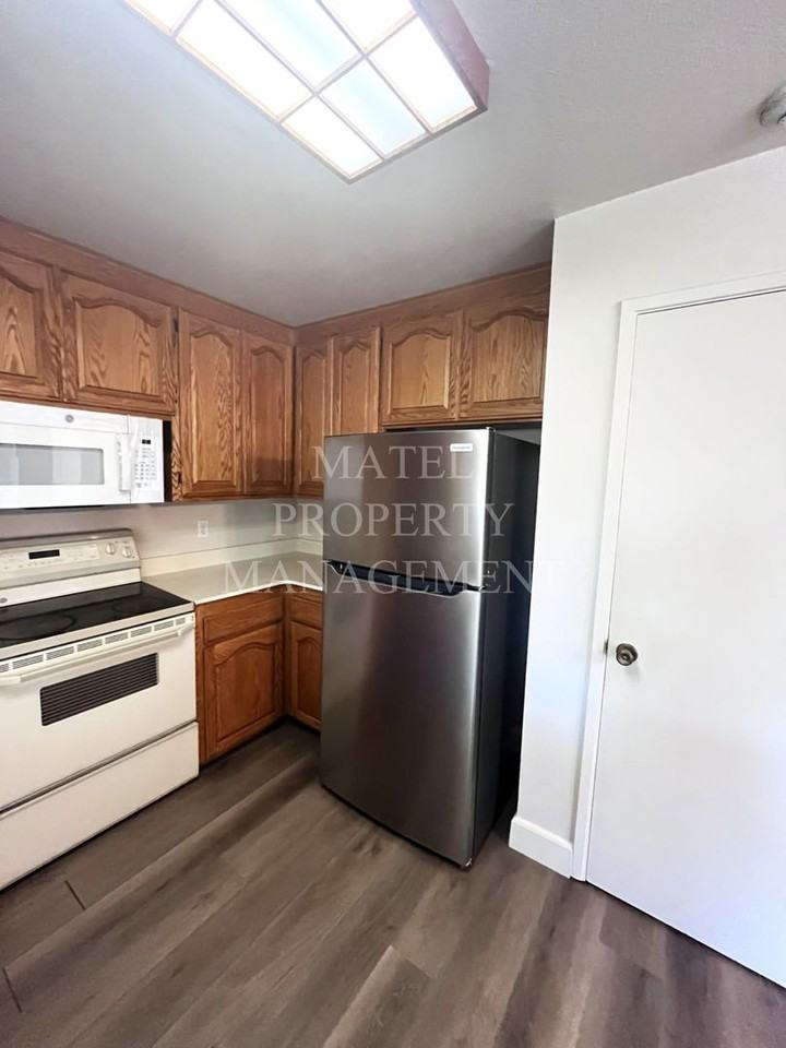 630 Newcomb Ave - Photo 6 of 18
