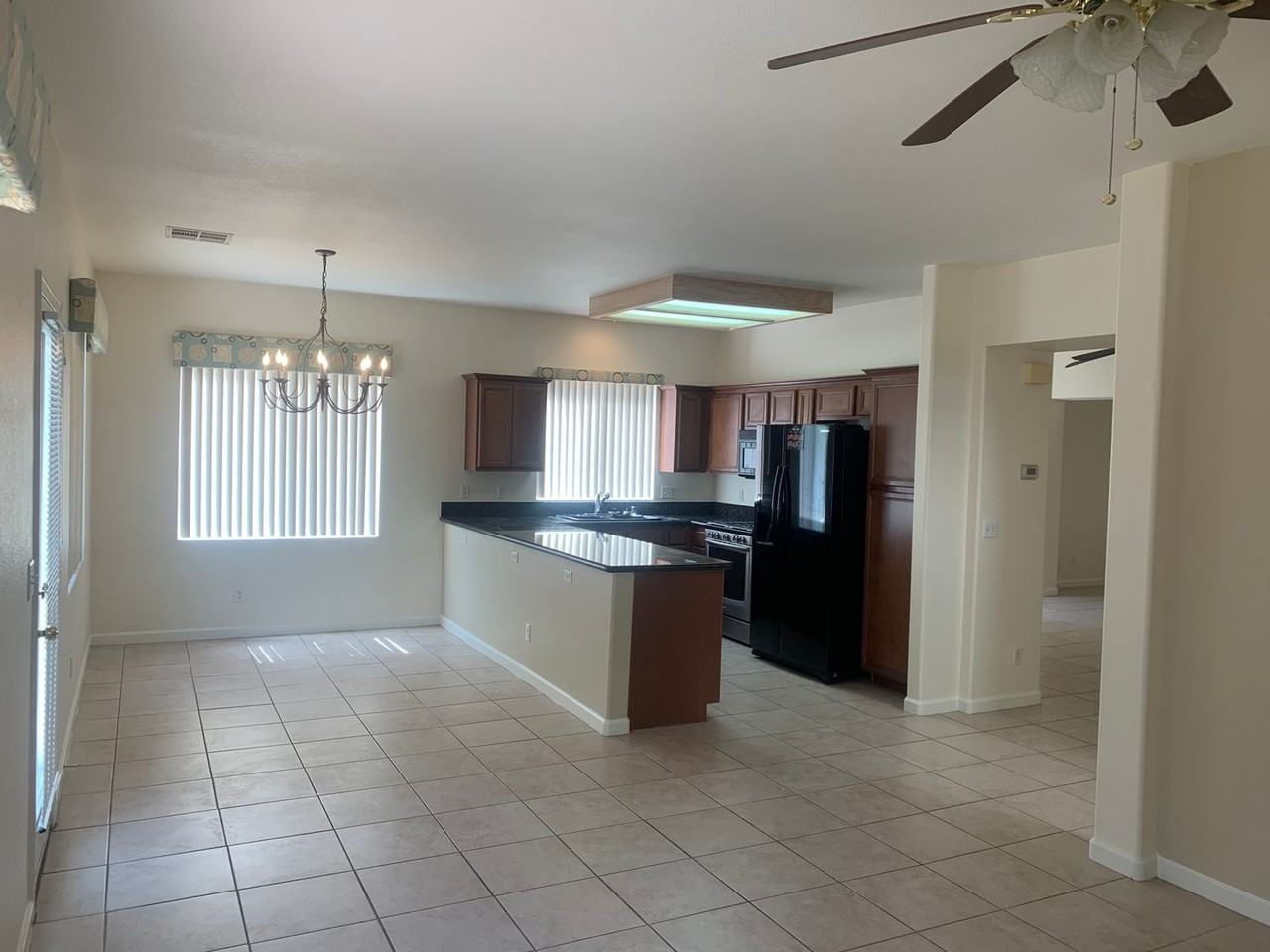 1416 Calle Montery St - Photo 5 of 23