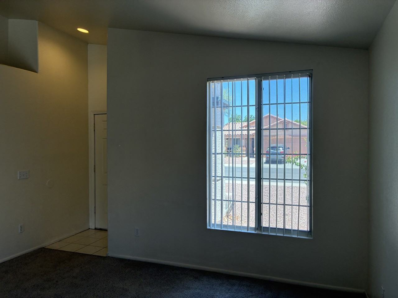 10523 W Windsor Blvd - Photo 7 of 39