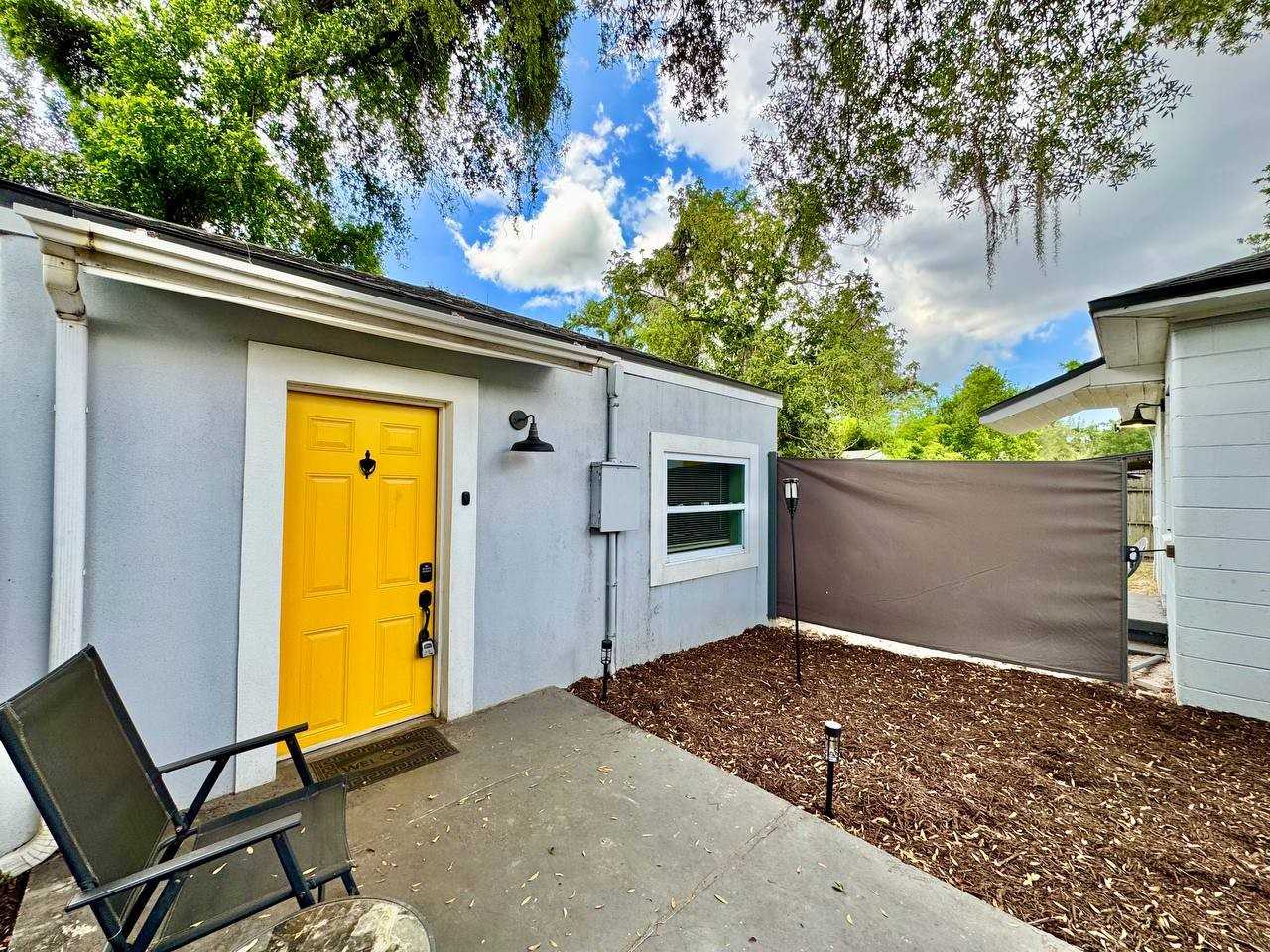 1803 E Frierson Ave - Photo 6 of 15