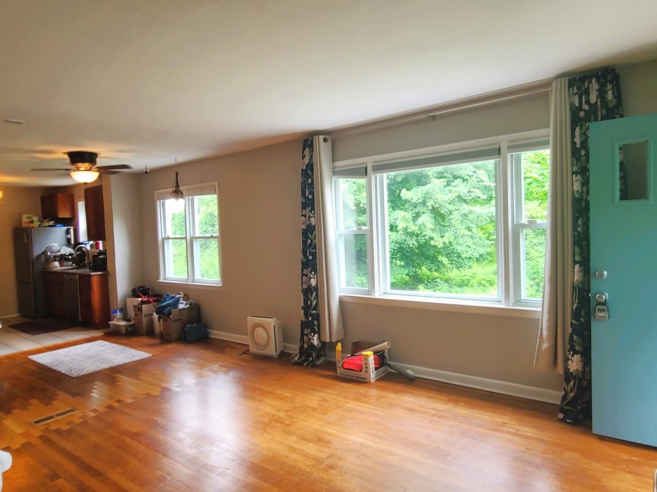 5301 Powhatan St - Photo 2 of 27