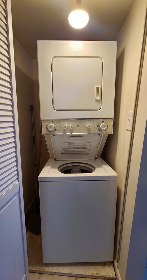 5301 Powhatan St - Photo 4 of 27