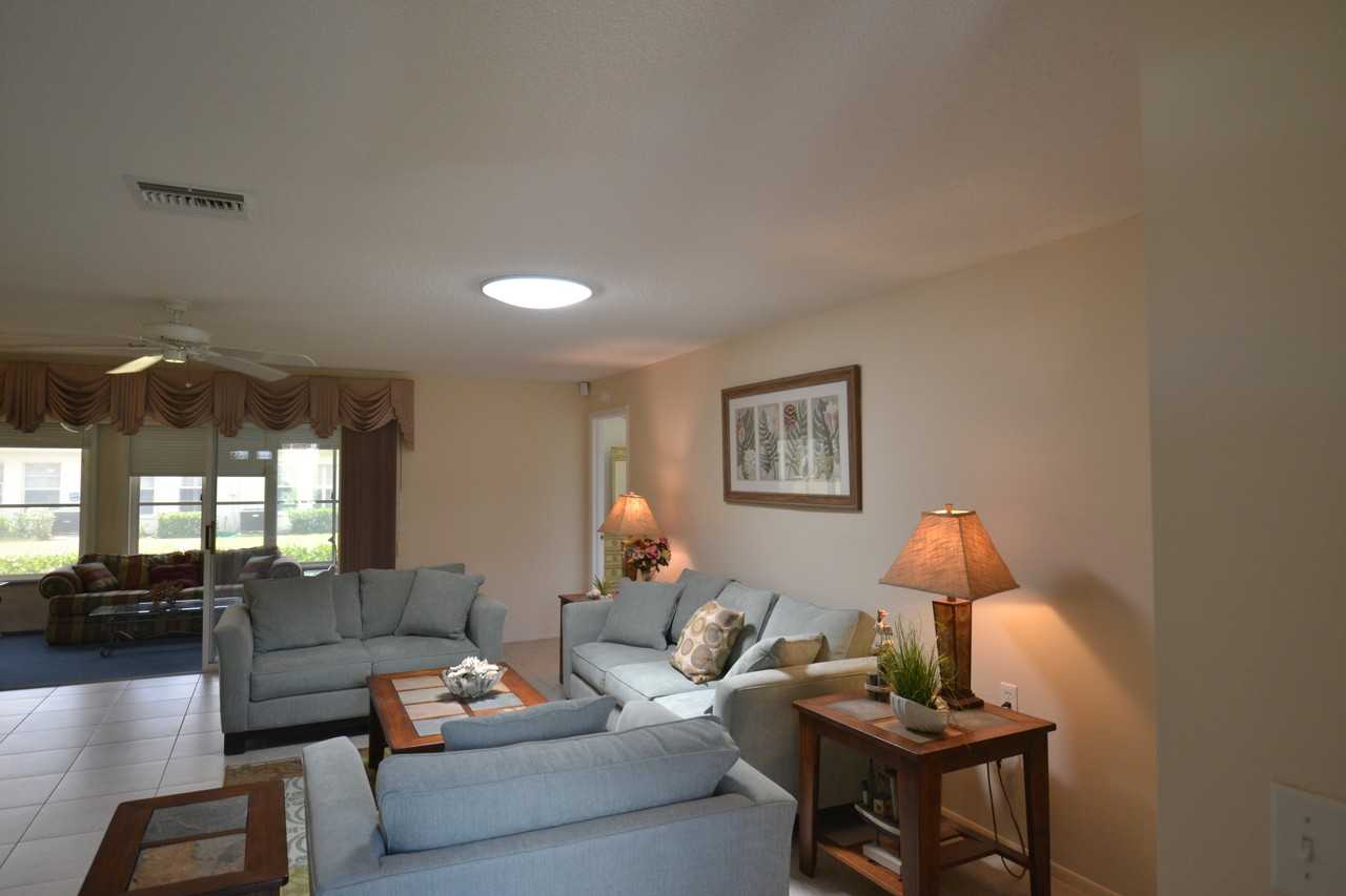 9026 Severn Ln - Photo 7 of 50