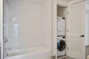 719 Larkin St #709 - Photo 1 of 1