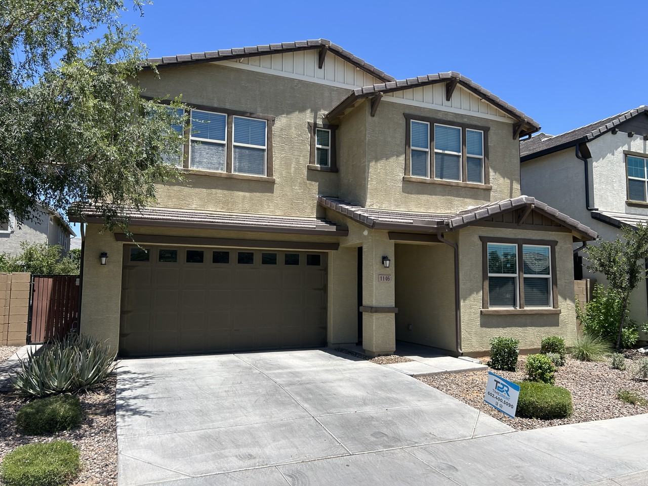 1146 E Weatherby Way - Photo 3 of 50