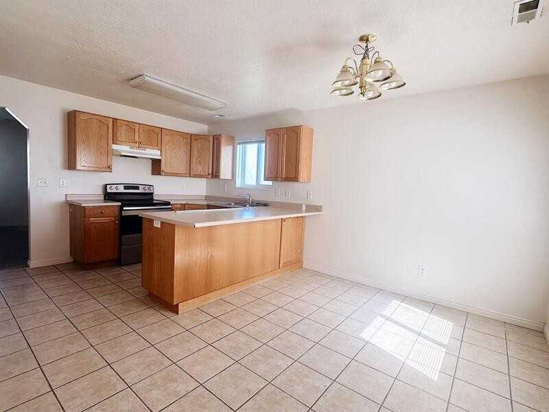 525 Wn #5 - Photo 5 of 11