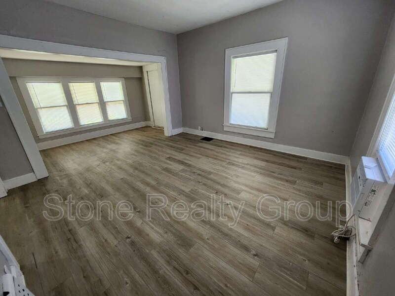 2118 2nd Ave - Photo 2 of 10
