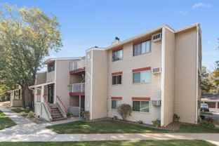 400 Shelard Pkwy - Photo 1 of 1