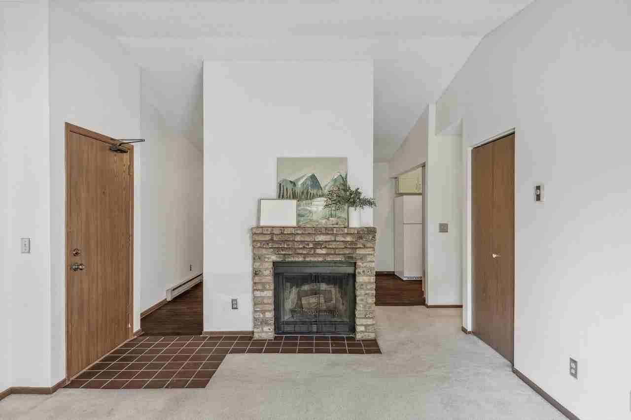 400 Shelard Pkwy - Photo 5 of 23