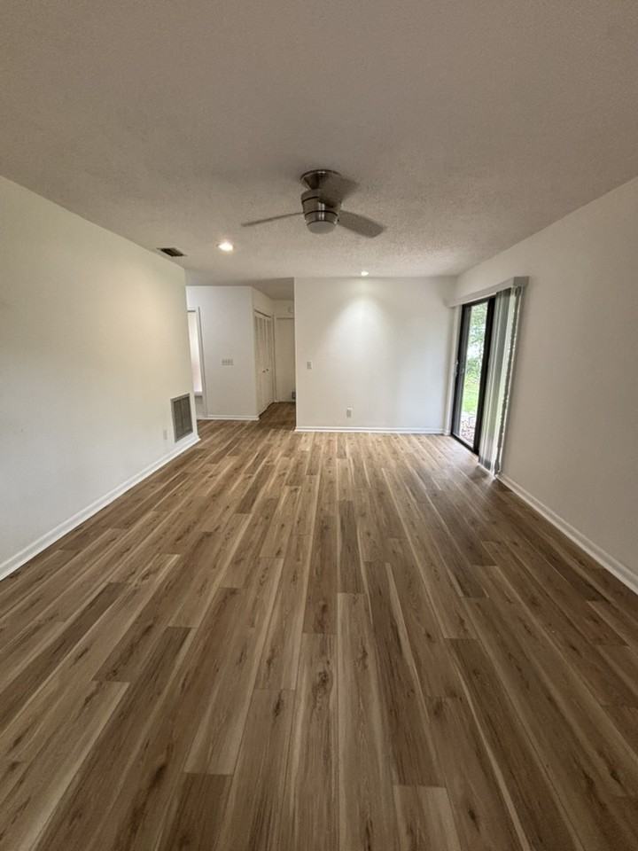 13 Jamaica St - Photo 5 of 21