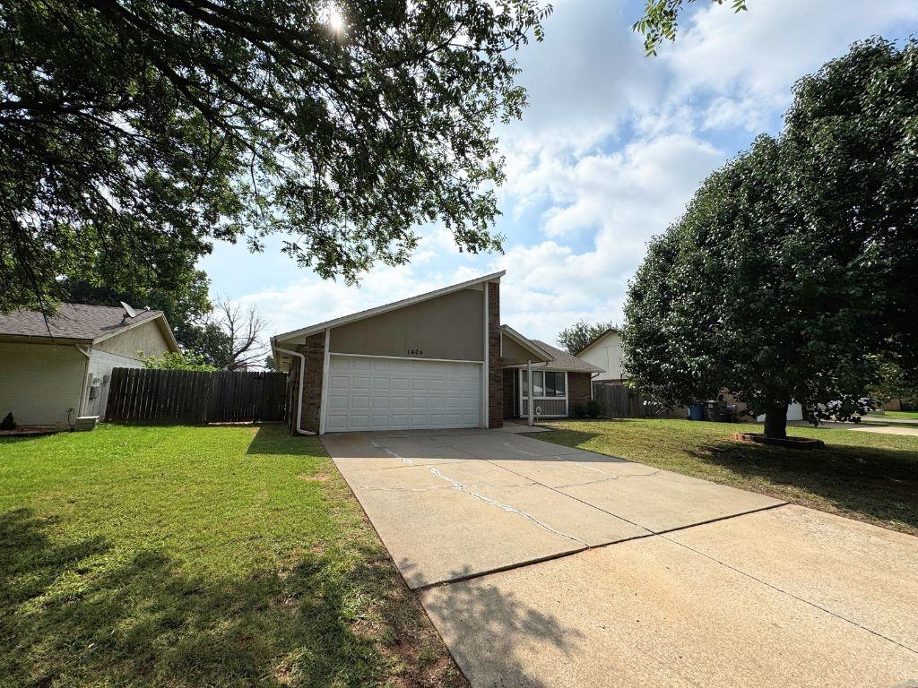 1404 S Gemini Rd - Photo 2 of 20