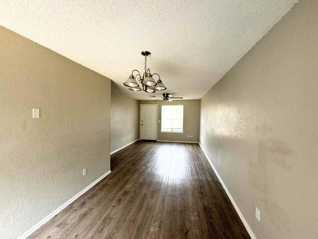 3409 Parker Dr - Photo 5 of 15