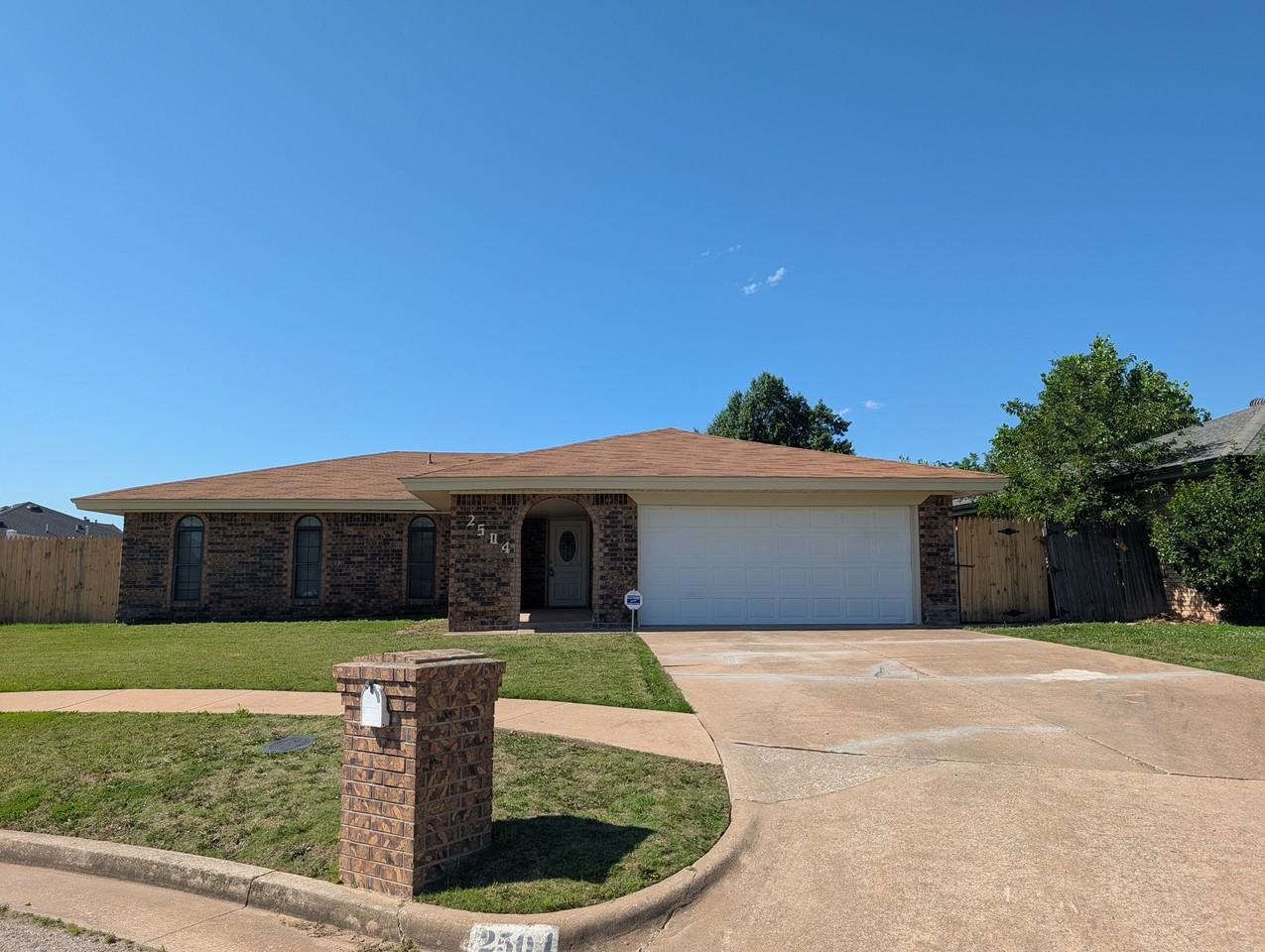 2504 Sw 92nd St
