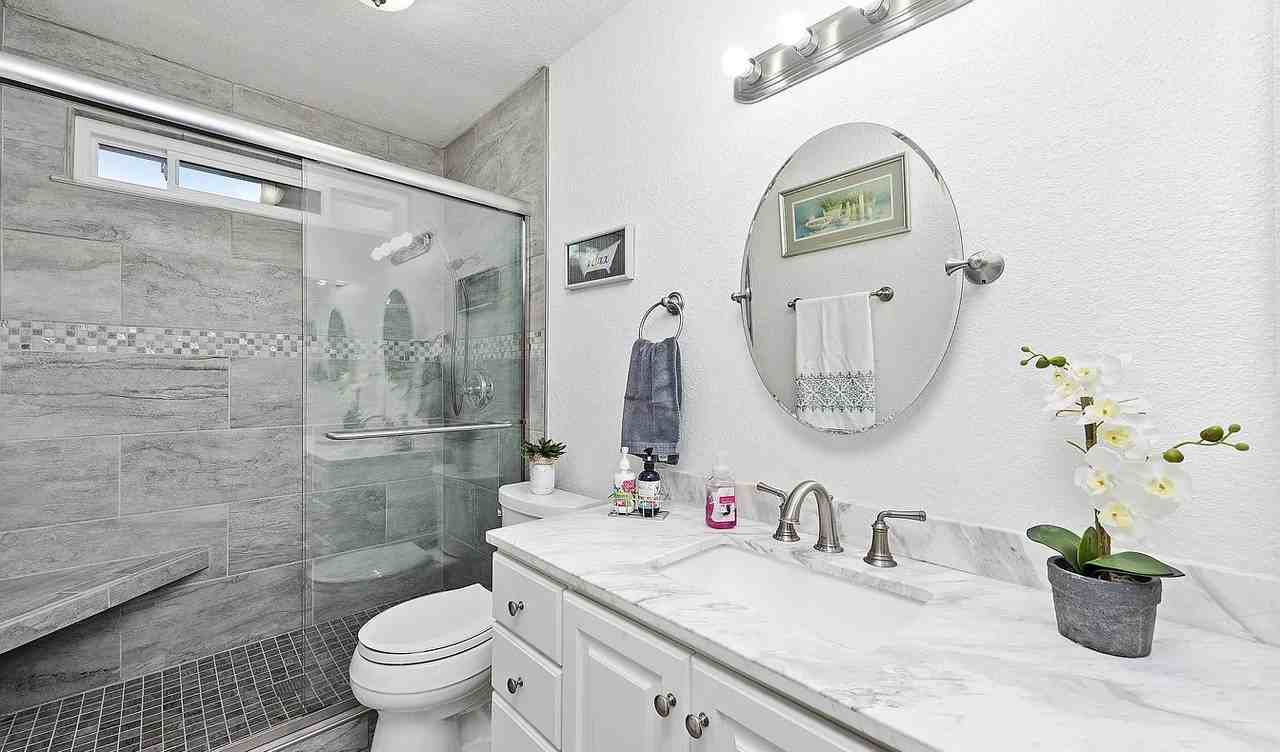 130 Baroni Ave - Photo 2 of 8