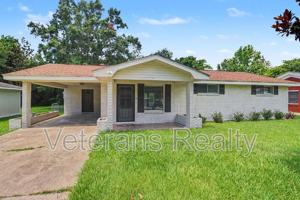 featured image of 111 Valentine Dr