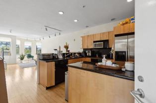 425 Alma St - Photo 1 of 1