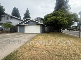 3400 Cobblestone Dr - Photo 1 of 1