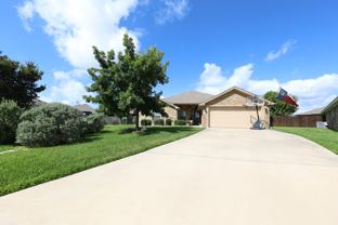 8413 Split Trail Cv - Photo 1 of 1