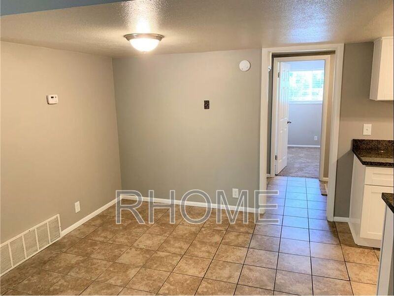 430 E St #31 - Photo 5 of 11