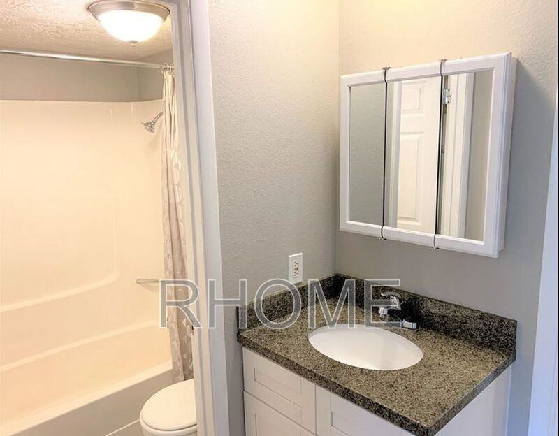 430 E St #31 - Photo 7 of 11