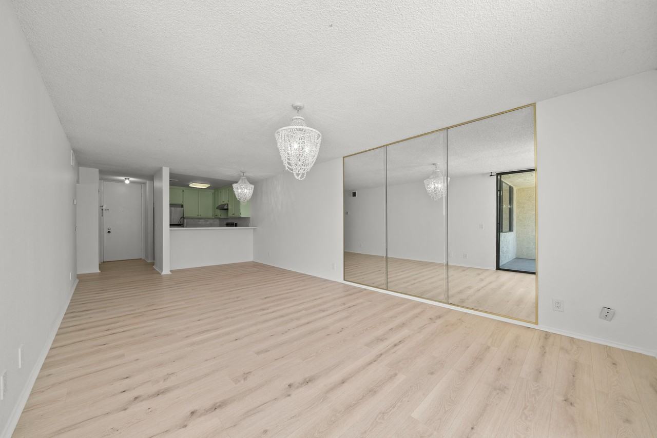 1140 E Ocean Blvd #225 - Photo 7 of 31