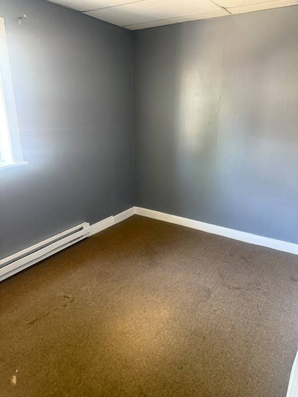 65 N Lake Ave - Photo 7 of 10