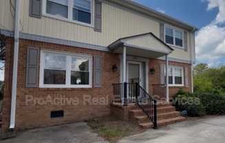 3021 Luxembourg Ave - Photo 1 of 1