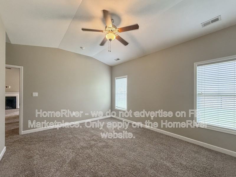676 Broad Dr - Photo 6 of 21