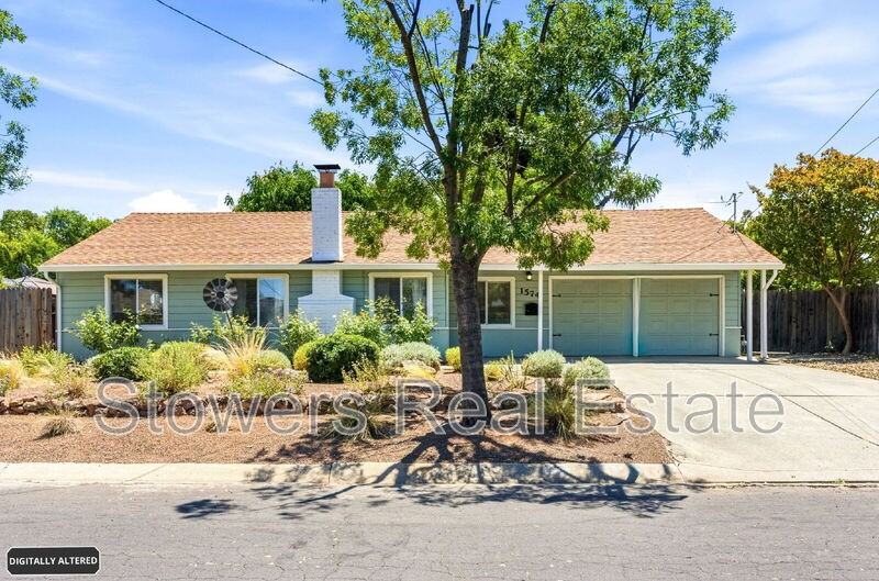 1574 Alpine Dr