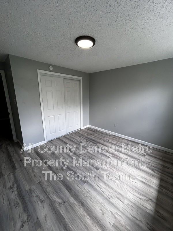 1720 Chester St #1 - Photo 4 of 11