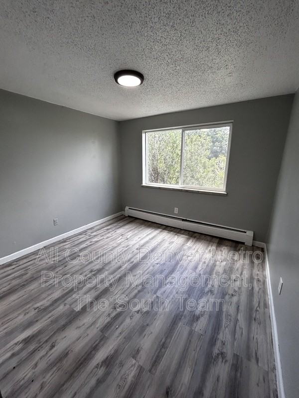 1720 Chester St #1 - Photo 6 of 11