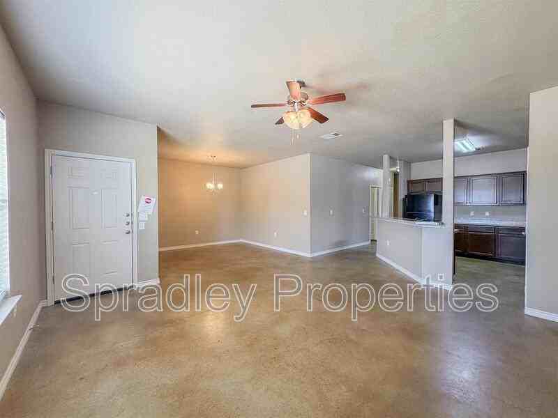 4873A Deep Dr - Photo 2 of 14