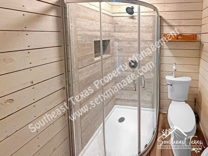 806 N Broadway St - Photo 6 of 11