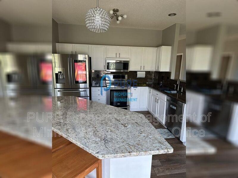11662 Arnold Palmer Dr - Photo 2 of 41