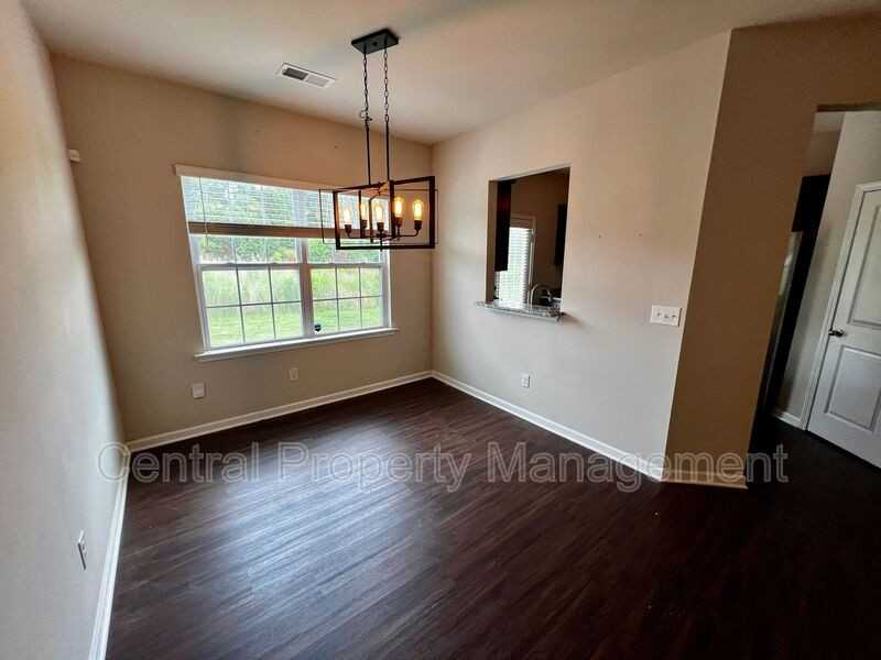 43 Moorlyn Ln - Photo 5 of 19