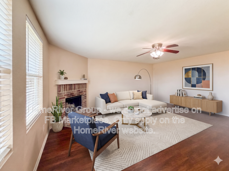 3013 Meadow Bluff Dr - Photo 2 of 20