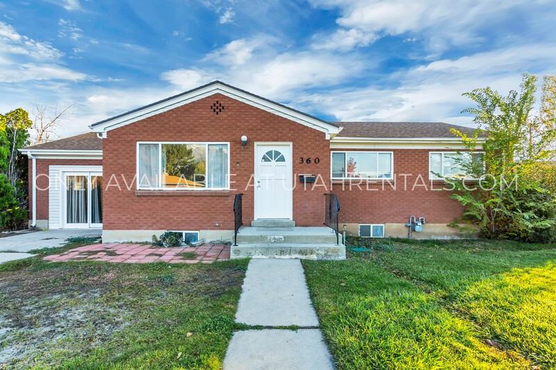 360 Es - Photo 2 of 30