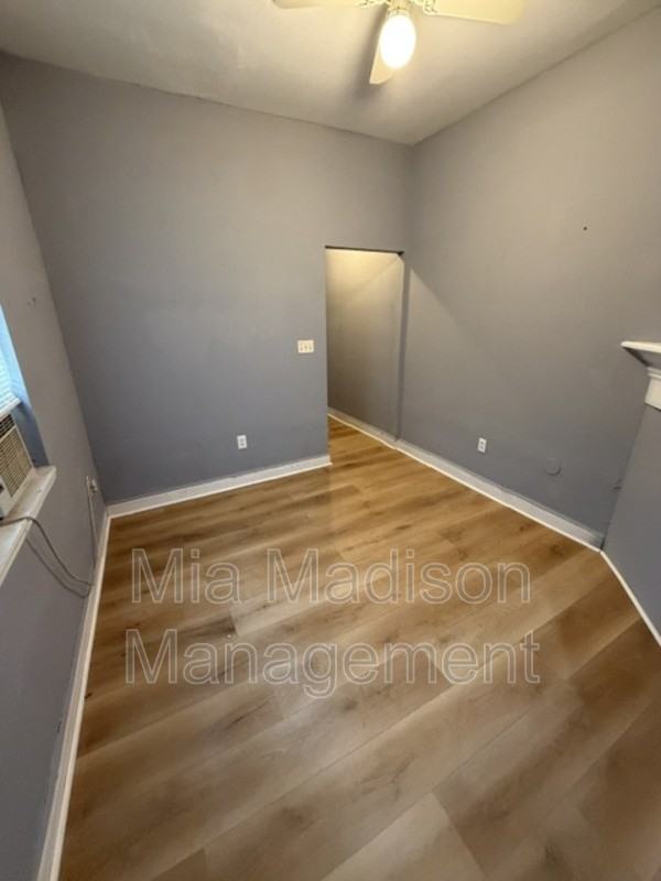 723 W 42nd St - Photo 6 of 11