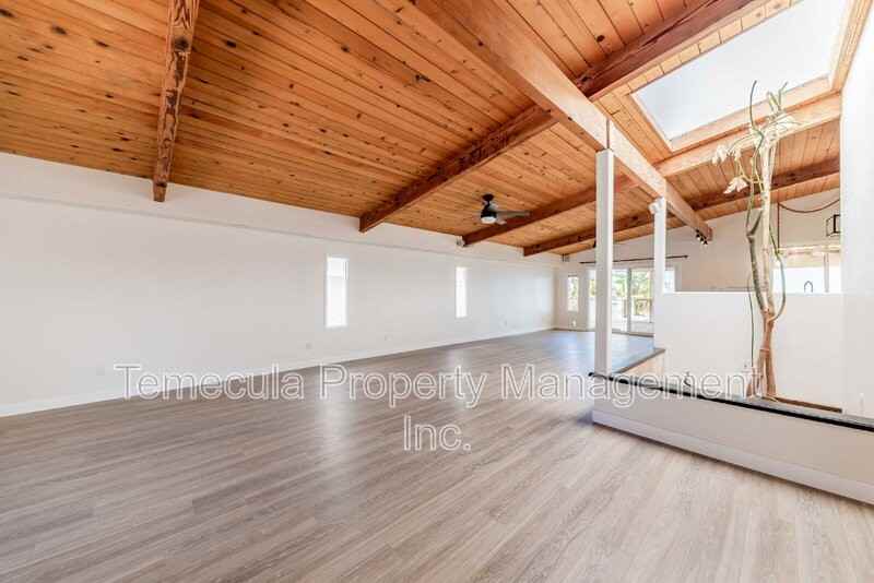 2655 Loring St - Photo 3 of 25
