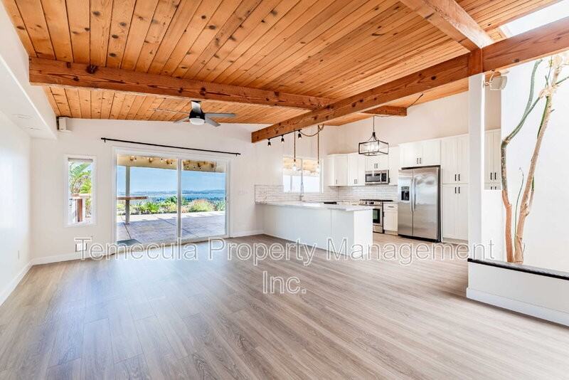 2655 Loring St - Photo 5 of 25