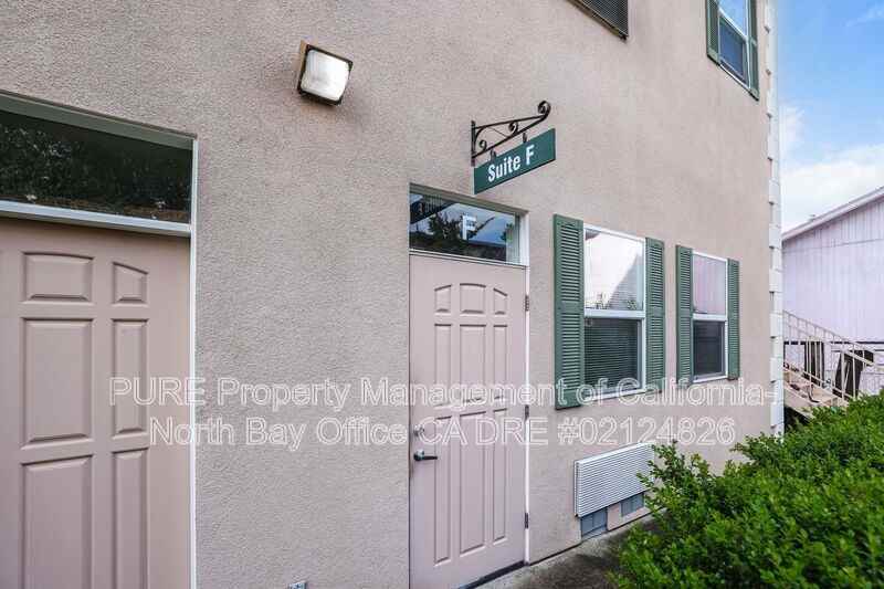 154 Railroad Ave #F - Photo 3 of 20