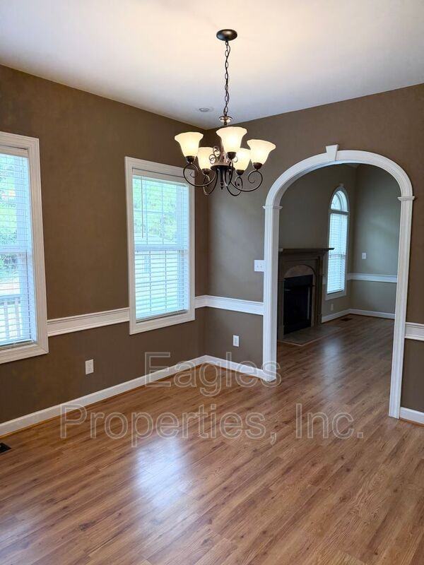 201 Autumn Ridge Dr - Photo 7 of 21