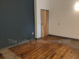 1101 Hawthorne Ln #123 - Photo 1 of 1