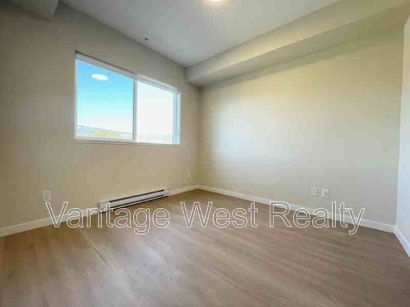 205 Carrington Ridge 3635 - Photo 4 of 8