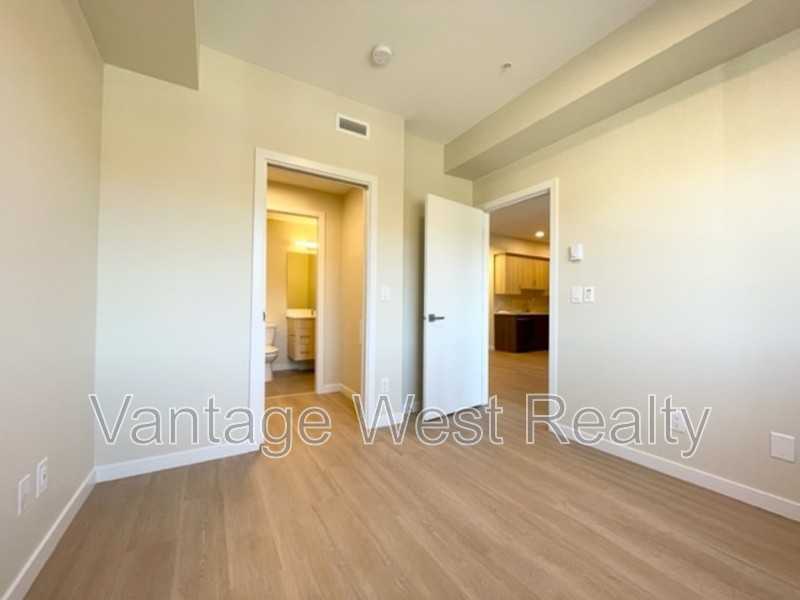 205 Carrington Ridge 3635 - Photo 5 of 8