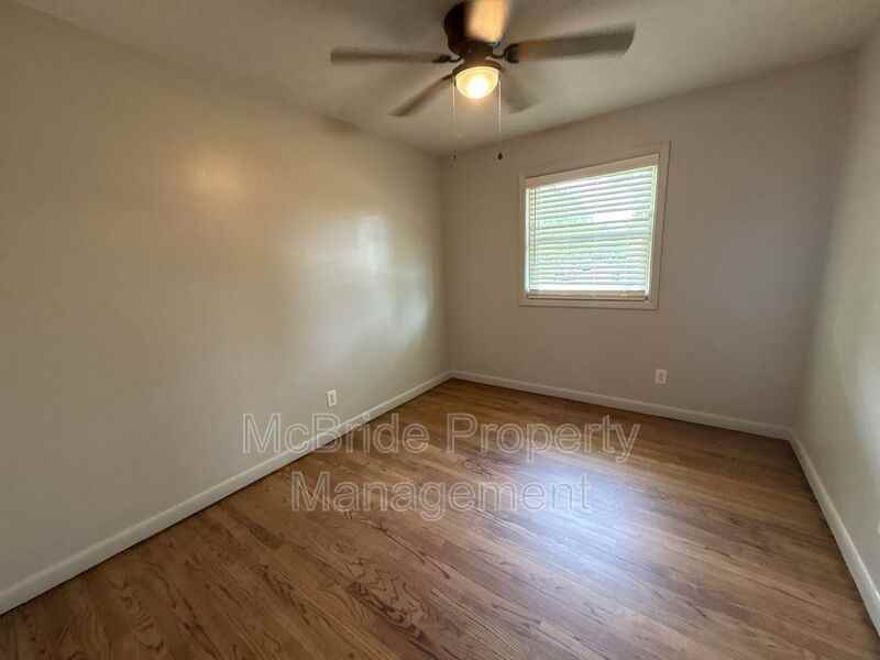 1437 Ridgewood Dr - Photo 7 of 14