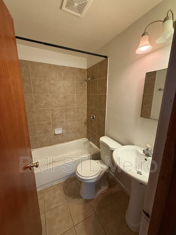 10515 Renfrew Dr - Photo 6 of 11